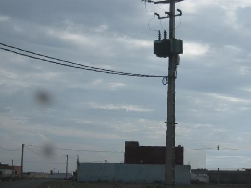 ساكنة دواوير بجماعة سيدي اسماعيل تعاني من ضعف الشبكة الكهربائية