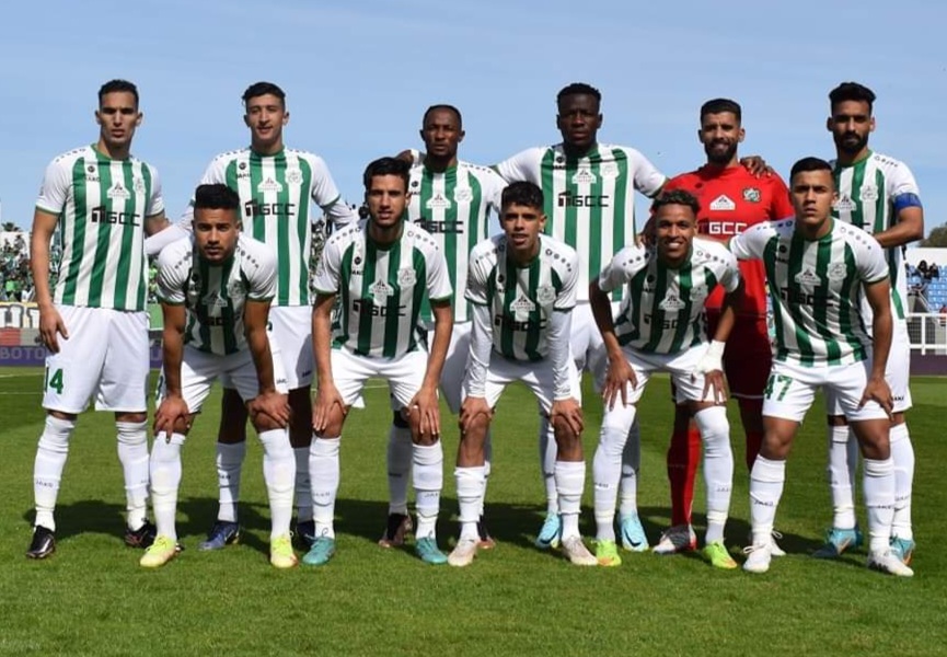 المغرب الفاسي يلحق الهزيمه الخامسة على التوالي بفريق الدفاع الحسني الجديدي