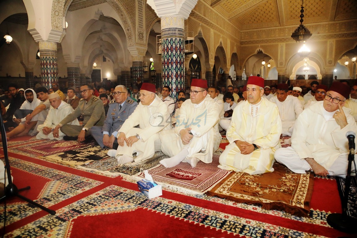 بالصور.. عامل اقليم  الجديدة يترأس حفل  إحياء  ليلة القدر بمسجد  الإمام علي بالجديدة