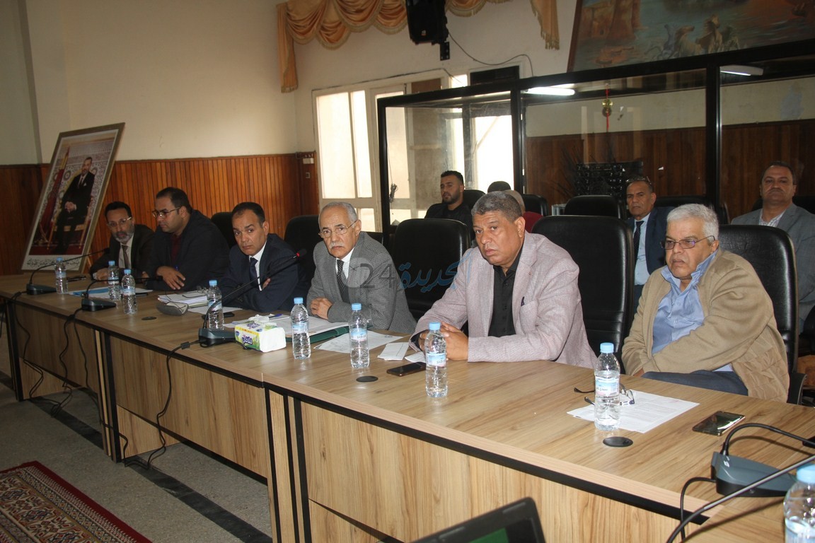 المجلس الجماعي يصادق على اتفاقية شراكة بين جماعة الجديدة  وجامعة كرة القدم