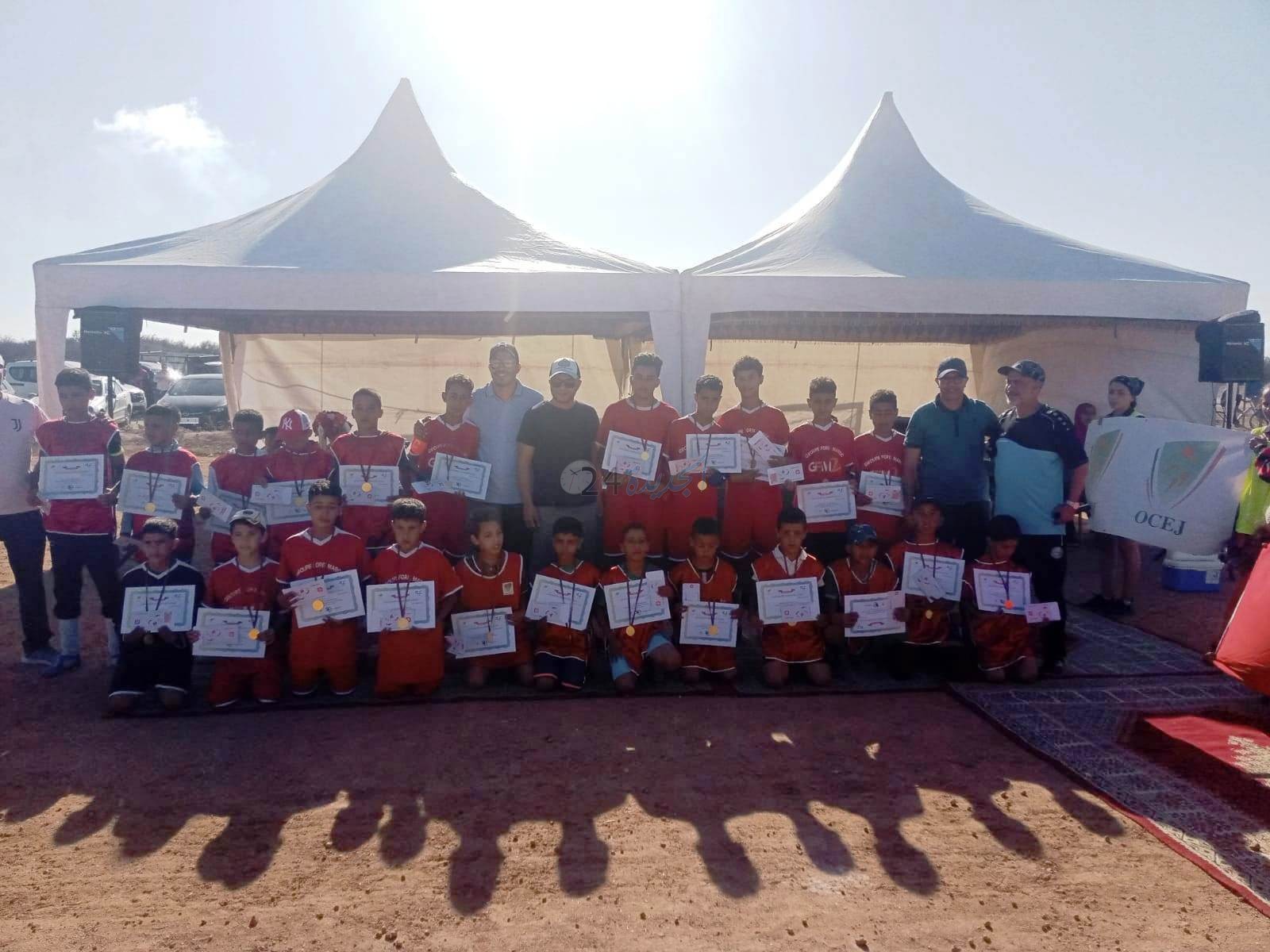 في إطار المشاريع الرياضية  خمس مدارس لكرة القدم ترى النور في محيط المركب الكيماوي الجرف الأصفر