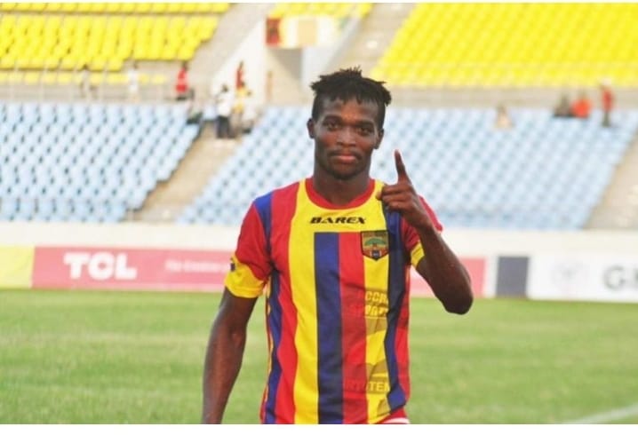 الدفاع الحسني الجديدي يتعاقد مع مهاجم غاني بعد رفع منع الانتدابات عنه