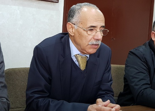 رئيس جماعة الجديدة يعلن عن تمديد عقد شركة النظافة لمدة سنة واحدة