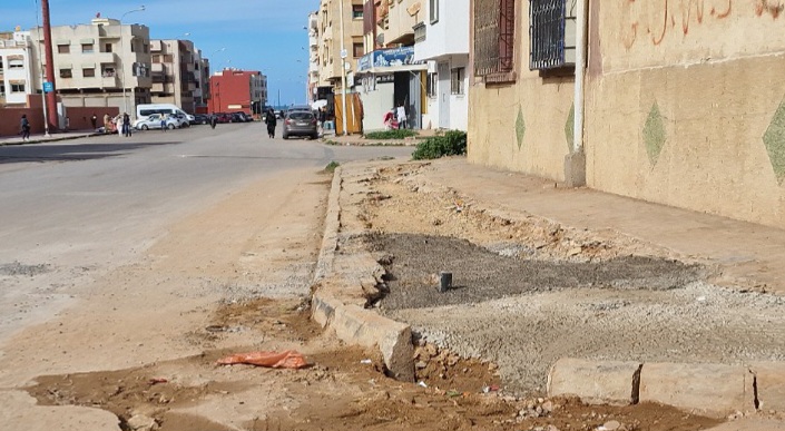 مستشارون يطالبون بادراج نقطة في دورة فبراير حول الاتلاف الذي تعرضت له شوارع الجديدة بسبب أشغال ''لاراديج''