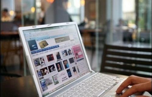 فيديوهات جنسية تهز مدينة الجديدة.. أبطالها أبناء شخصيات نافذة