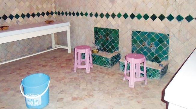 رسميا.. إغلاق الحمامات ومحلات غسل السيارات 3 أيام في الأسبوع بمدينة الجديدة