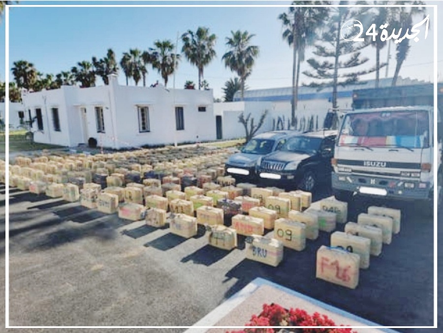 سيدي بنور.. درك الواليدية يوقف شاحنة محملة بـ 9 أطنان من الحشيش