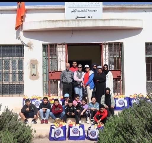 مؤسسة للتعليم الخصوصي تدخل الفرحة على أطفال الروض الكائن بمركز جماعة أولاد حمدان