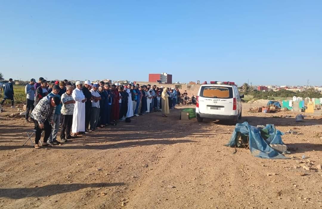 تشيع جنازة الشاب عصام و إيداع 6 متهمين السجن بالجديدة لتورطهم في مقتله