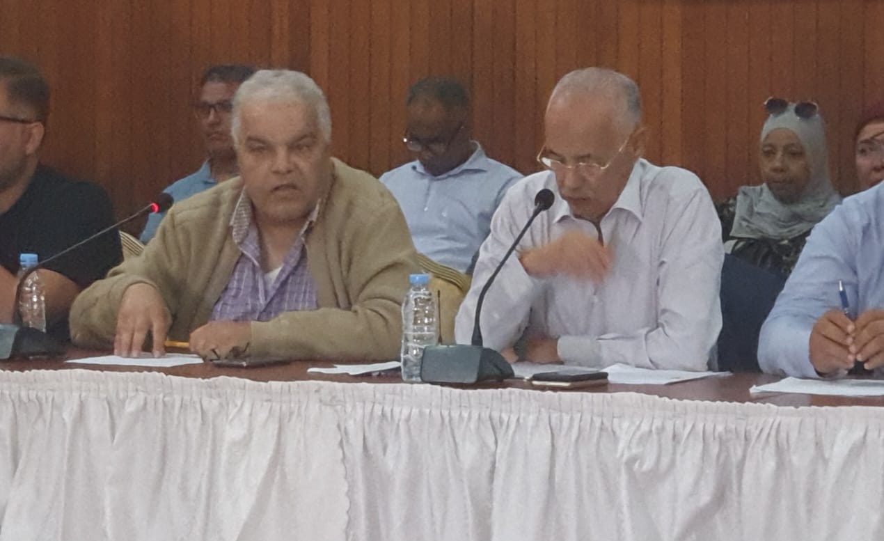 بسبب تراكم مشاكل الجديدة.. هل سيضحي رئيس الجماعة بنائبه الرابع المكلف بالنظافة والأشغال التقنية