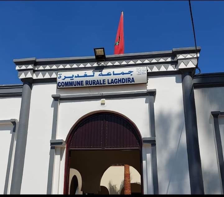 مجلس جماعة لغديرة يصادق على تخفيص واجب النقل المدرسي على الأسر ومجانية سيارة الإسعاف