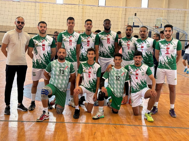 3 نقاط تفصل فريق الدفاع الجديدي للكرة الطائرة لتحقيق الصعود للقسم الممتاز