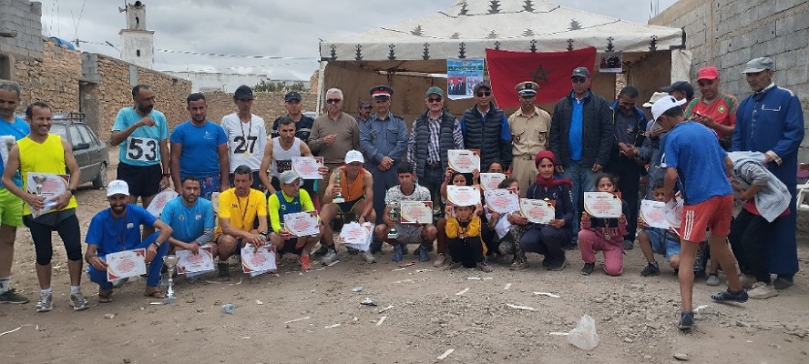 تنظيم النسخة الأولى لماراطون جمعية دحاح التنمية الاجتماعية والرياضية بجماعة سيدي احساين بن عبد الرحمان