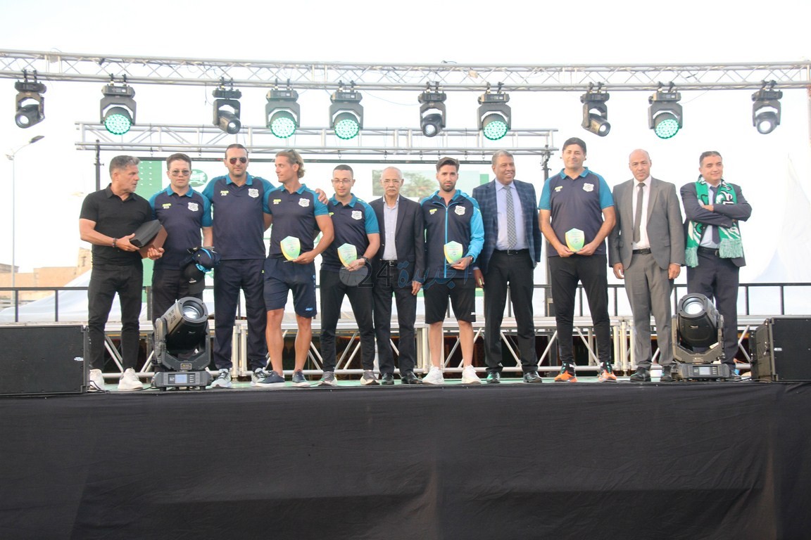 بالصور ... حفل تكريم على شرف فعاليات فريق الدفاع الحسني الجديدي بمناسبة عودته إلى القسم الأول الاحترافي