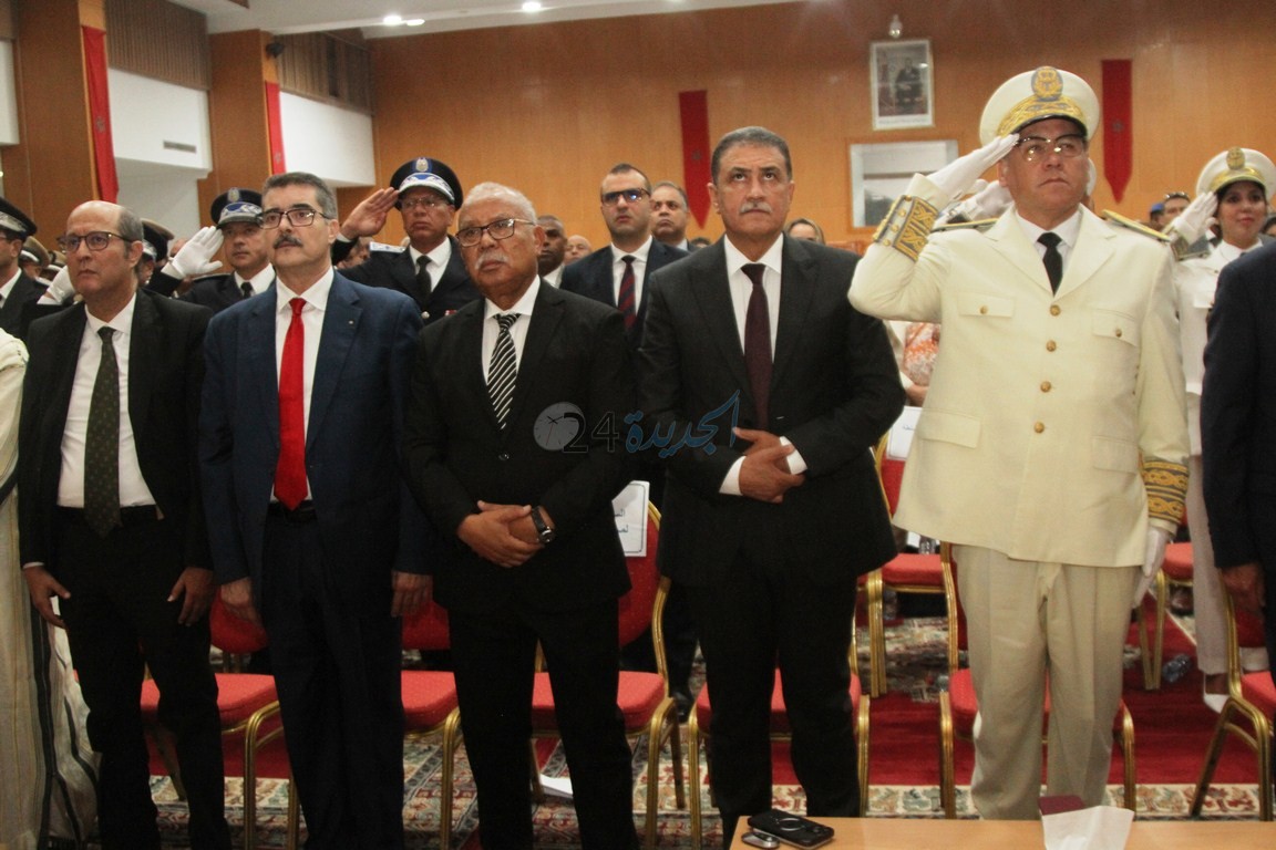 بالصور... عامل إقليم الجديدة يترأس حفل الإنصات للخطاب الملكي السامي