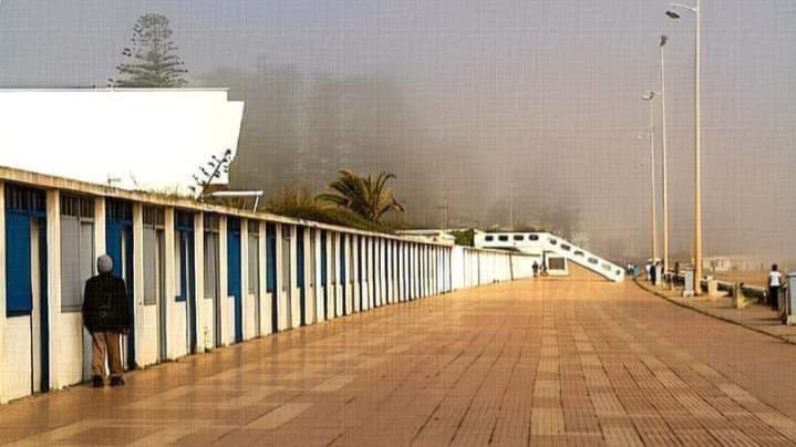 مستشار جماعي يراسل رئيس جماعة الجديدة لإصدار قرار بالتراجع عن هدم الاكشاك الشاطئية