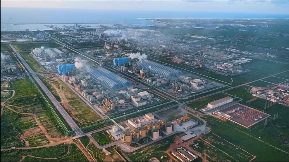 توقيع اتفاقية شراكة لتطوير منطقة صناعية جديدة بالجرف الأصفر بقيمة 1.4 مليار درهم