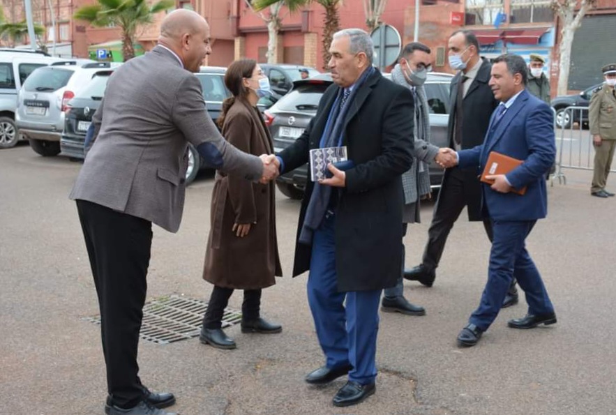 أولى الجولات الميدانية لعامل إقليم الجديدة تقوده إلى أسواق القرب ومشروع المحطة الطرقية