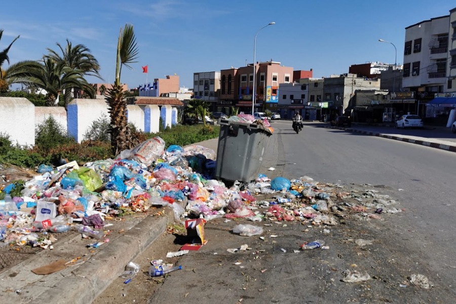 عمال النظافة بالجديدة يعلنون عن إضرابهم عن العمل يوم الخميس المقبل