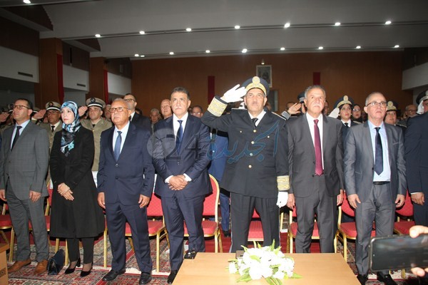 بالصور .. أول ظهور رسمي لعامل إقليم الجديدة خلال حفل الإنصات للخطاب الملكي