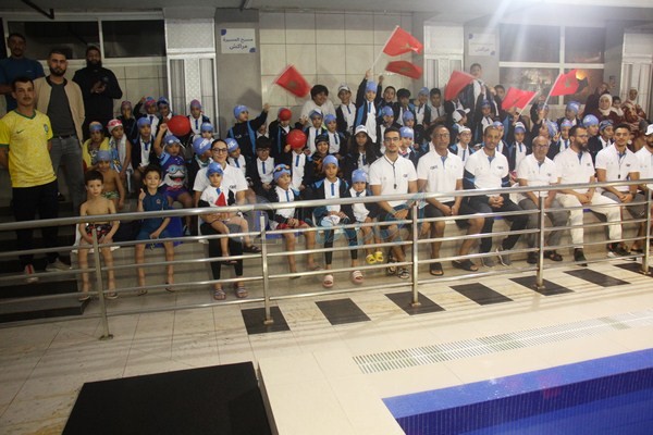 شاهد ...النادي الرياضي للكهربائيين بالجرف الأصفر CSEJL natation ينظم أبواب مفتوحة لتشجيع ممارسة رياضة السباحة