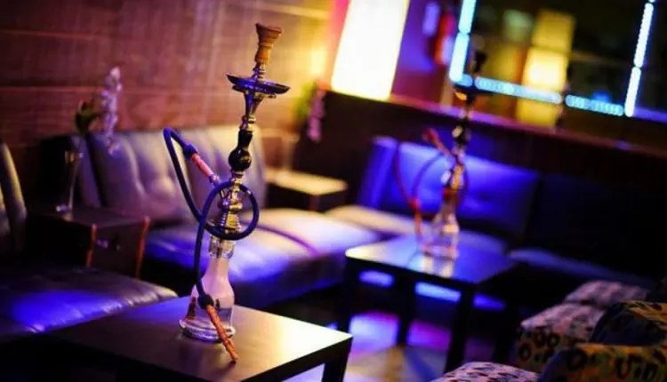 انتشار مقاهي الشيشة وتعاطي المخدرات على الطريق الجهوية 320 بين أزمور والبيضاء يثير القلق