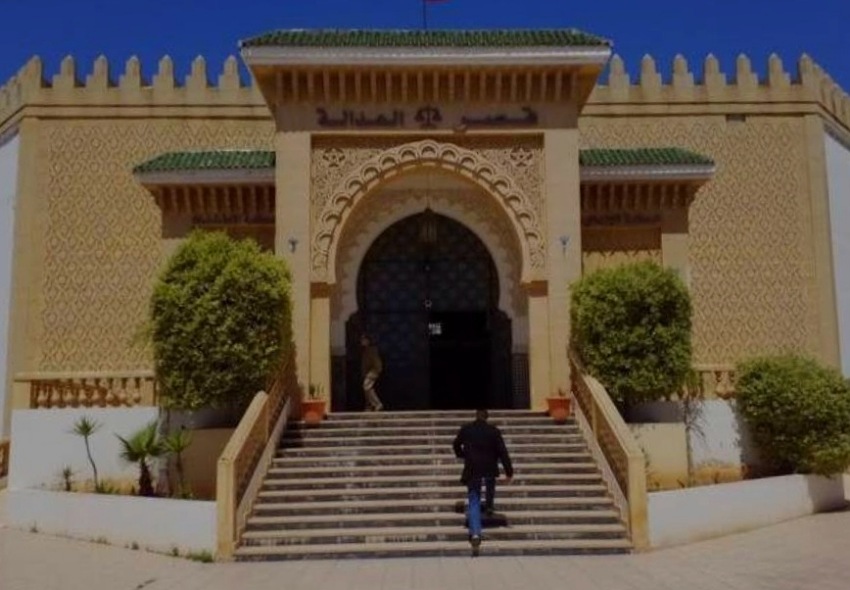 إدانة امين مال  جمعية رياضية بالجديدة بـ8 سنوات سجنا بتهمة هتك عرض قاصر.