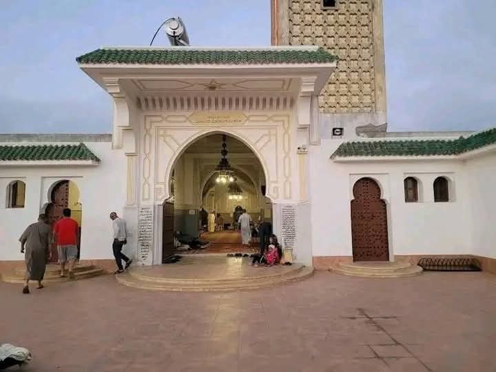 سيدي بوزيد. استمرار إغلاق مسجد الحاج سليمان يثير استياء الساكنة