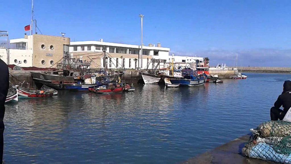 مهنيو و فعاليات الصيد البحري بالجديدة يعترضون على مقترحات كاتبة الدولة المكلفة بالصيد البحري