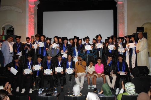 التميز والتتويج في حفل نهاية السنة لمجموعة مدارس ام الربيع الحرة بالجديدة