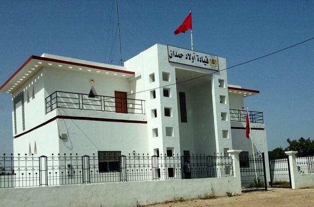 مجلس جماعة أولاد حمدان يطرد مستشاراً بأغلبية ساحقة في احترام تام للمساطر القانونية