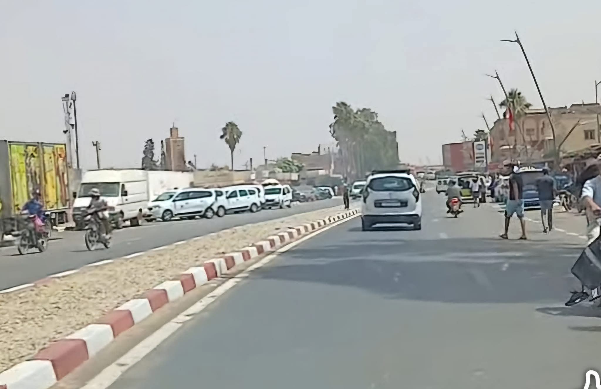 وضعية السير والجولان في مركز أولاد أفرج.. بين تطوير البنية التحتية وسلوكات السائقين المتهورة