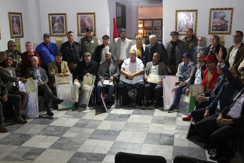 نقابة الصحافيين بإقليم الجديدة تحتفي برواد المهنة في حفل الوفاء احتفاء بالذكرى السبعين لعيد الاستقلال