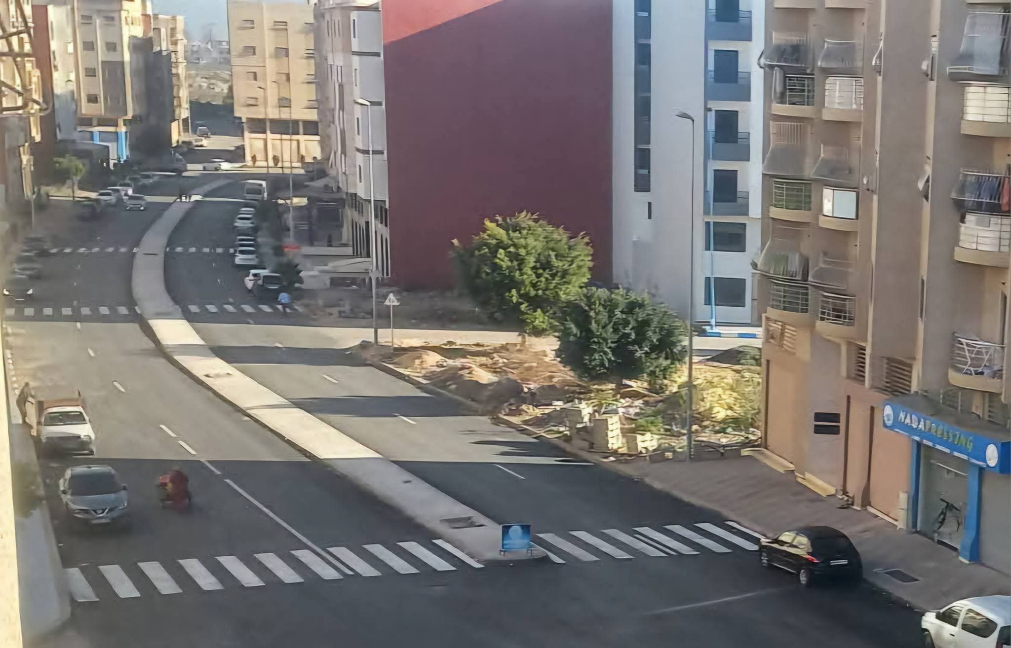 مطالب بإحداث مطبّات لتخفيف السرعة أمام مدرسة البلسم الخاصة بالجديدة