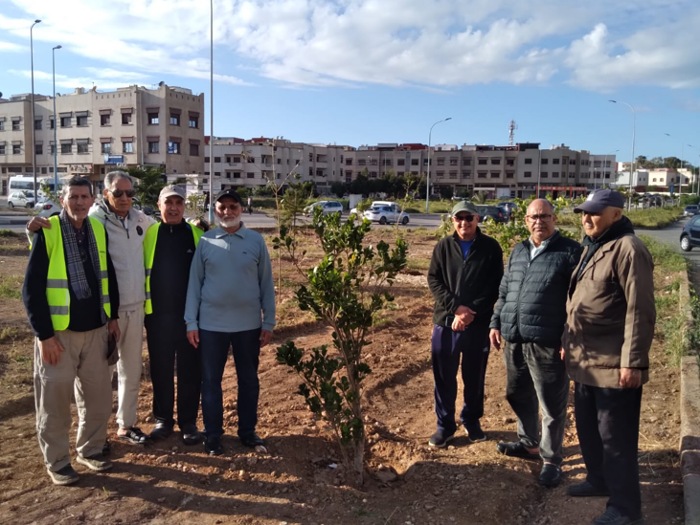 جمعية الفضاء الأخضر للبيئة تواصل مبادراتها بغرس 34 شجرة بمدينة الجديدة