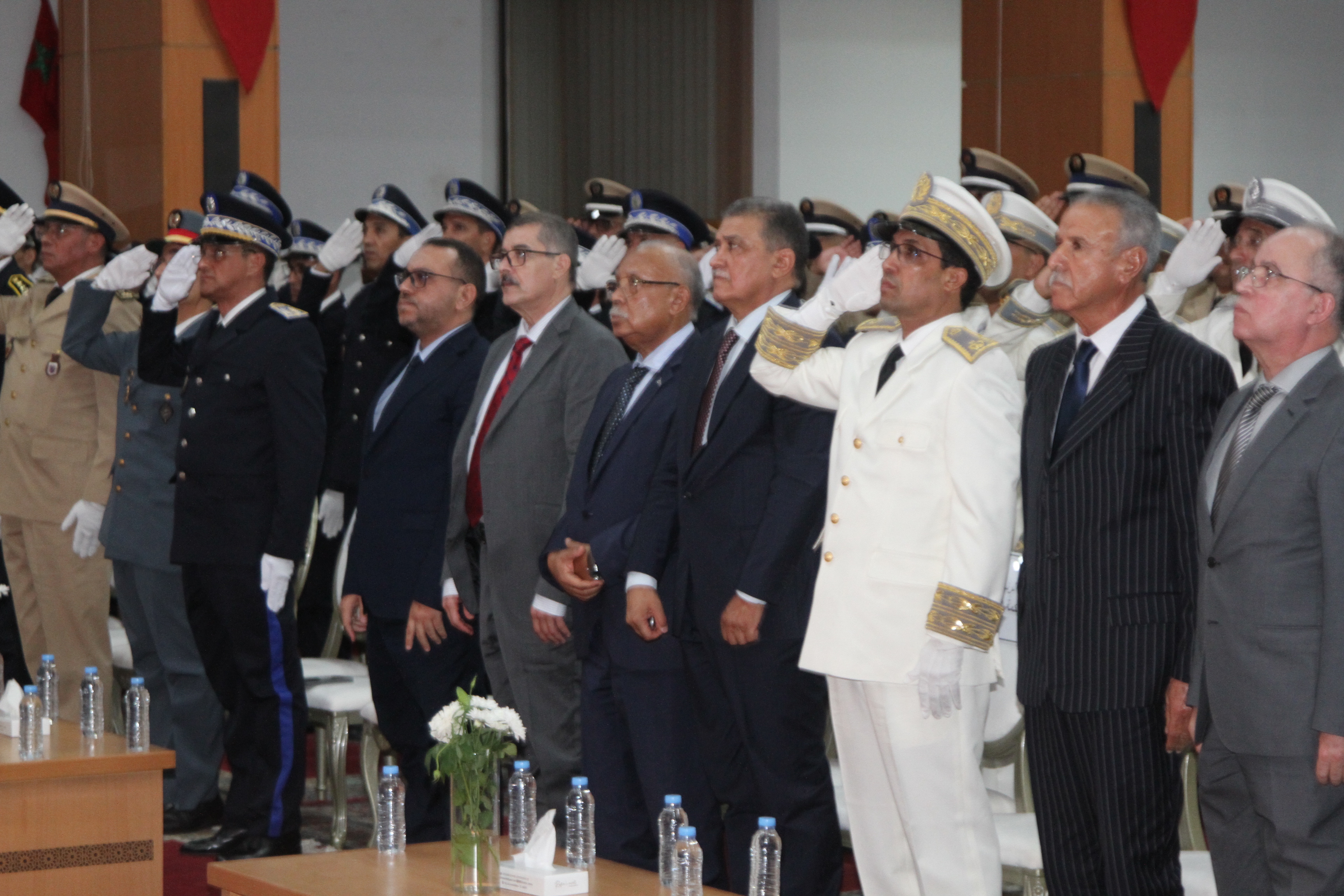 عامل إقليم الجديدة يترأس مراسيم الانصات للخطاب الملكي بمناسبة الذكرى 27 لعيد العرش