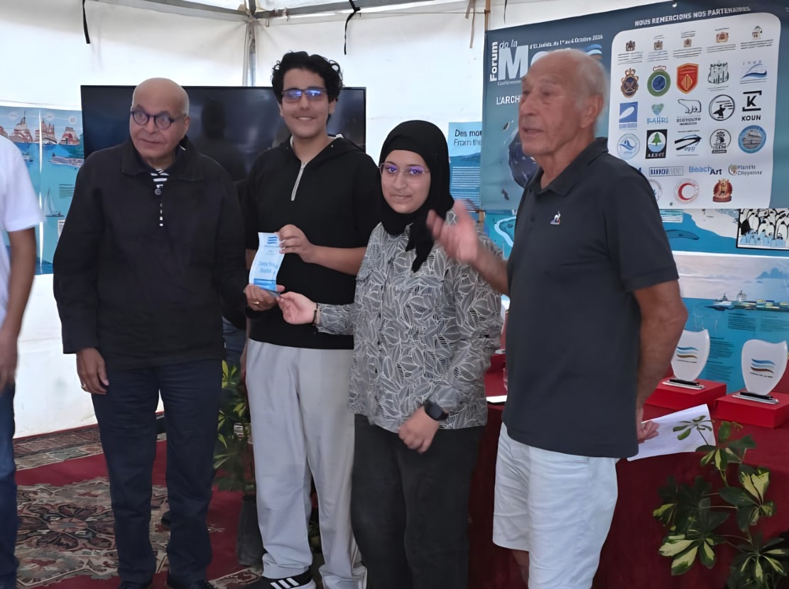 إنجاز علمي وبيئي.. تلاميذ الملاك الأزرق الأصغر سنا يتفوقون على طلبة جامعيين في مسابقة SeaLab بمعرض البحر بالجديدة